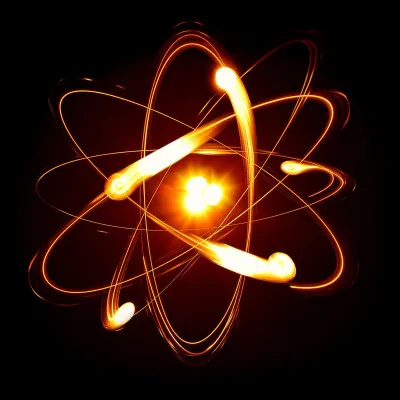 Quel atome porte le numéro atomique 9 ?