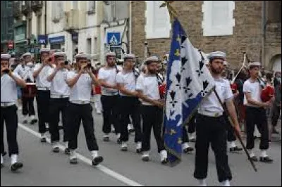 Km 171,5 : Mont Ventoux. Comme son nom l'indique, c'est le mont des vents. Il en est trois qui soufflent là-haut, lequel est le plus rapide ?