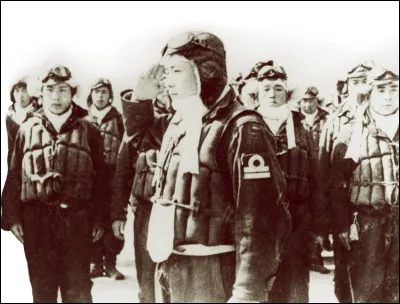 Quand les kamikazes apparaissent pour le 1er fois