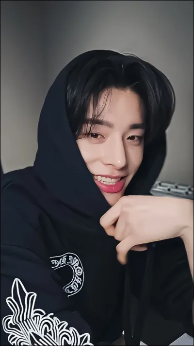 Qui est cet idol ?