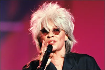 Quel était l'instrument de prédilection de Catherine Lara ?