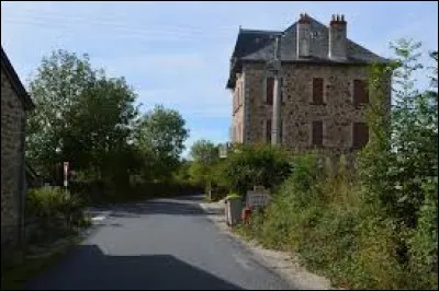 Nous démarrons notre balade en Occitanie, à Auriac-Lagast. Village de l'arrondissement de Millau, sur les bords du Glandou et du Cône, il se situe dans le département ...