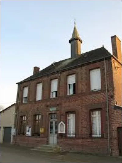 Petit village Axonais de 89 habitants, Raillimont se situe dans l'ancienne région ...