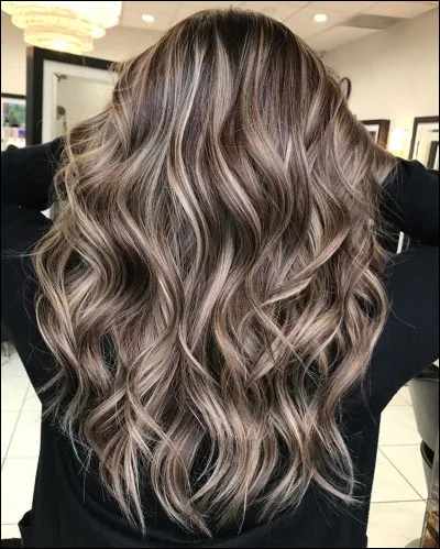 Tes cheveux sont :