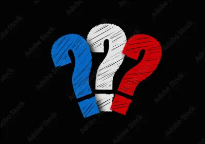 Quel monument parisien est illuminé aux couleurs tricolores lors des célébrations du 14 juillet ?