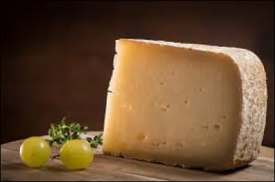Ossau-Iraty : Avec le lait de quel fromage est fabriqué ce fromage du sud-ouest de la France ?