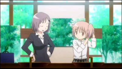 Lorsque Madoka demande &agrave; sa m&egrave;re ce qu'elle ferait si elle pouvait exaucer un souhait, que r&eacute;pond-elle ?