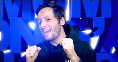 Vianney a été champion des Yvelines en judo durant sa jeunesse.