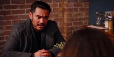 Quel personnage détestes-tu dans "Ginny et Georgia" ?