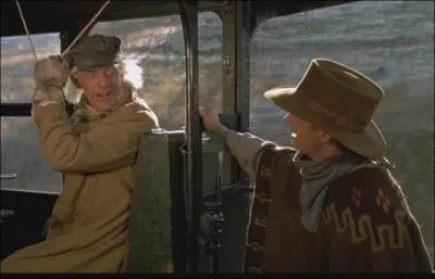 Dans Retour vers le futur III, la bche de quelle couleur explose en premier ?