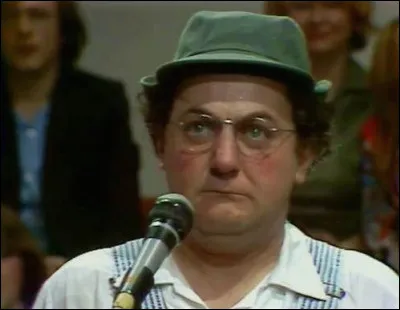 En 1969, quel jeu télé a inspiré à Coluche un très célèbre sketch ?