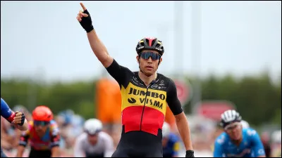 Pourquoi Wout Van Aert a-t-il dû quitter le Tour de France 2023 ?