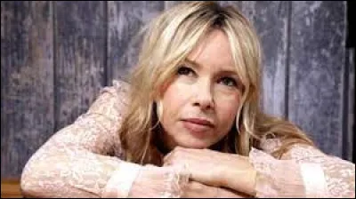 Quel est le nom de cette chanteuse avec laquelle il s'est marié en 2005 ?