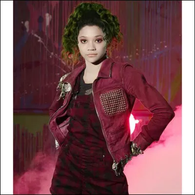 Pourquoi Eliza nest-elle pas vraiment là dans "Zombies 3" ?