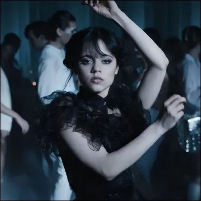 "Wednesday" a été réalisée par Tim Burton.