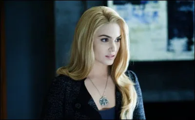 Qui a interprété Rosalie Hale ?