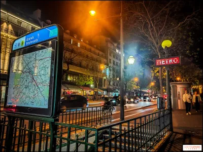 Quelle ligne de métro est la plus fréquentée de Paris ?