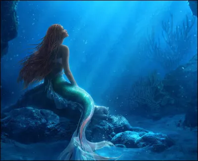 D'après les légendes, quelles créatures piégeaient les marins en les envoûtant par leur chant ?