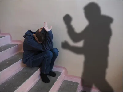 Tu vois une personne qui se fait agresser, quelle est ta réaction ?