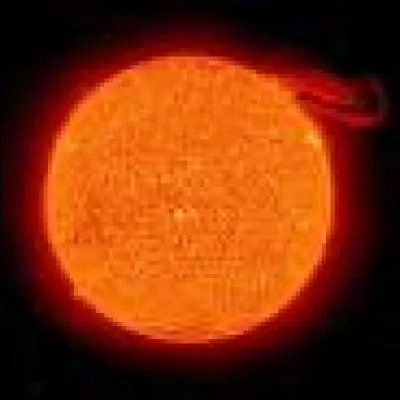 En 2018, Lady Gaga et Bradley Cooper s'éclatent à chanter "Shallow" dans la 4eme version d'un film de 1937...