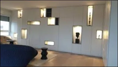 Quelle est la fonction première d'une porte dérobée ?