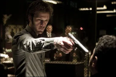 Comment s'appelle cette s&eacute;rie cr&eacute;&eacute;e par Olivier Marchal et dans laquelle Duvauchelle joue Th&eacute;o Wachevski ?