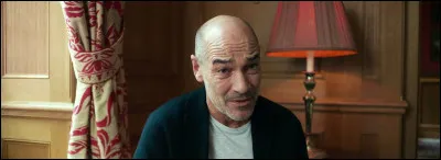 Nicolas Maury a réalisé ce film, où Barr interprète un réalisateur, qui a pour titre...