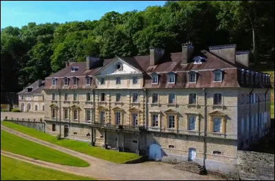 Comment s'appelle la famille propriétaire du Château d'Arlay ? (En 2025)