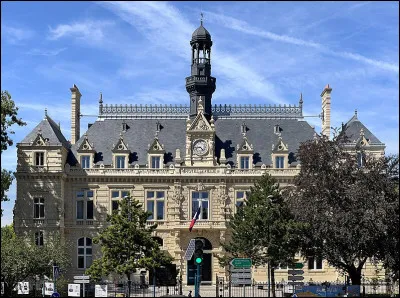 Et dans lequel André Stevenol apparaît-il ?