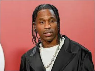 Travis Scott est un rappeur originaire du Canada.