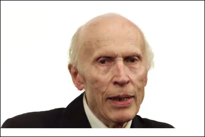 Qui est ce cin&eacute;aste, r&eacute;alisateur du film ''Pauline &agrave; la plage'' ?