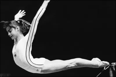 À force de voltiger, cette gymnaste a perdu son prénom qui est...