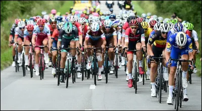 Ce maillot est-il porté lors de la première étape ?