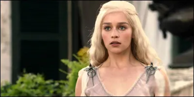 Que se passe-t-il lors de la nuit de noces de Daenerys ?
