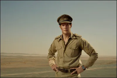 Quel rôle joue Connor Swindell sur cette photo ?