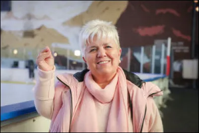 Comment s'appelle l'entreprise dans laquelle est employ&eacute;e Jos&eacute;phine dans l'&eacute;pisode "Sens dessus dessous" ?