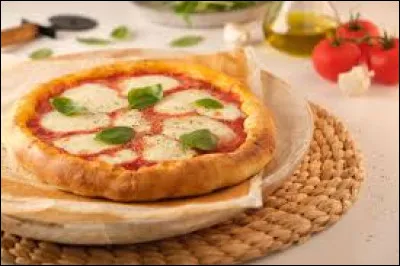 Italie - Quel fromage utilise-t-on pour concevoir une pizza Margherita ?