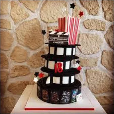 Parmi ces messieurs de la famille, il exécute beaucoup de choses. Il sait faire le poulet au vinaigre et se met même à la grande lessive !
On l'appelle parfois Lavardin !