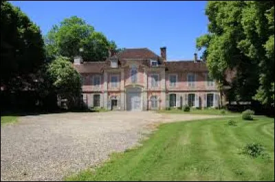Je vous attends au château de Sainte-Pallaye. Village Icaunais, il se situe dans l'ex région ...