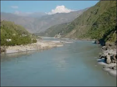 Quel est le principal fleuve du Pakistan ?