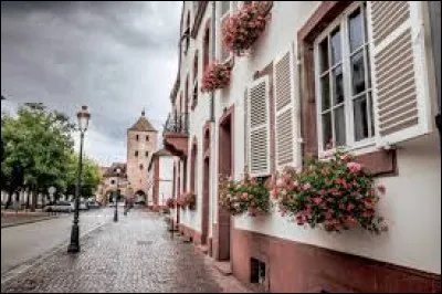 Où se situe la ville d'Uberach ?