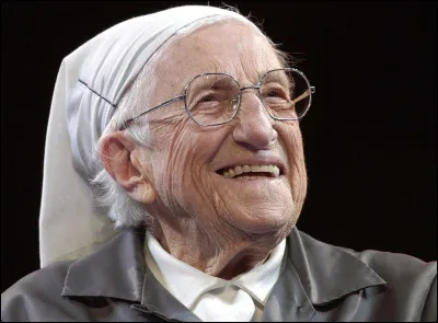 Quel était le surnom de Sur Emmanuelle ?