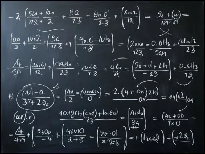 Tu as une évaluation de maths demain. Tu :