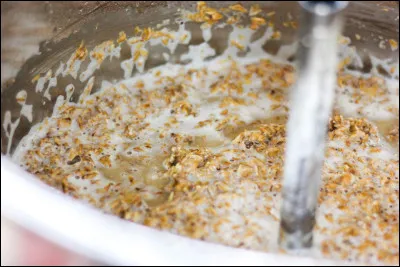 L'empâtage est une étape du processus de fabrication de/du ...