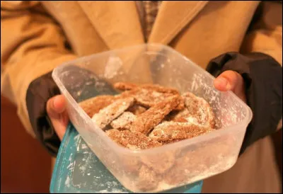 Pour voir se déguster les "doubitchous" roulés sous les aisselles, il faut regarder...