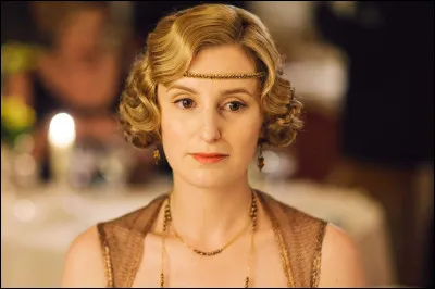 Dans quel journal Edith écrit-elle anonymement avant d'en devenir propriétaire ?