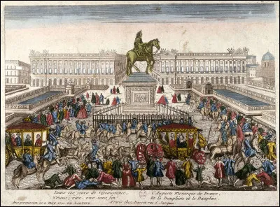 Actuellement, quel nom porte lancienne place Louis XV ?