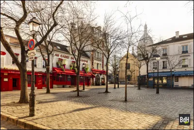 Quel est le nom de cette place célèbre, située située sur la butte Montmartre ?