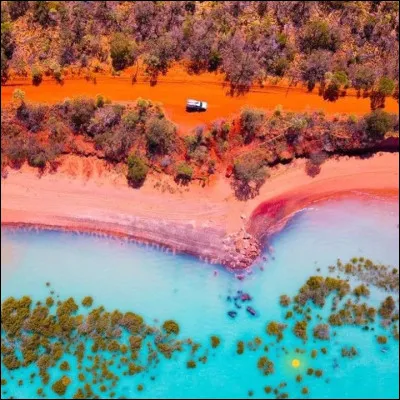 Combien d'étoiles figurent sur le drapeau australien ?