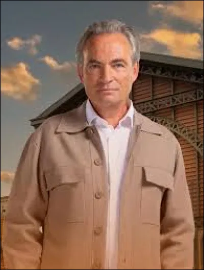 Comment s'appelle ce personnage ?